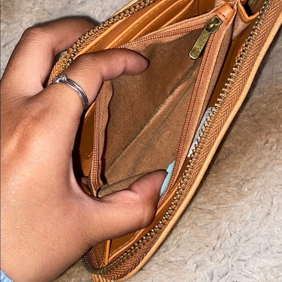 Wallet - Picture 3 of 5